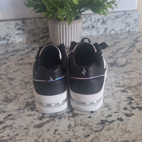 Skechers Kids' Black and White Sneakers - Picture 6 of 7